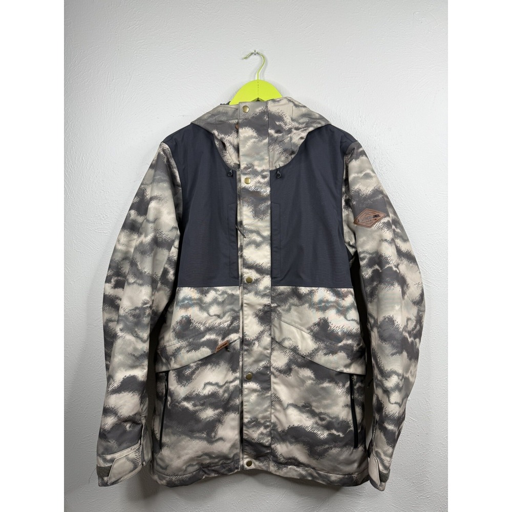Dakine Wyeast Jacket Ski Winter Ashcroft Camo Neutral Cream Snow Medium M Gray